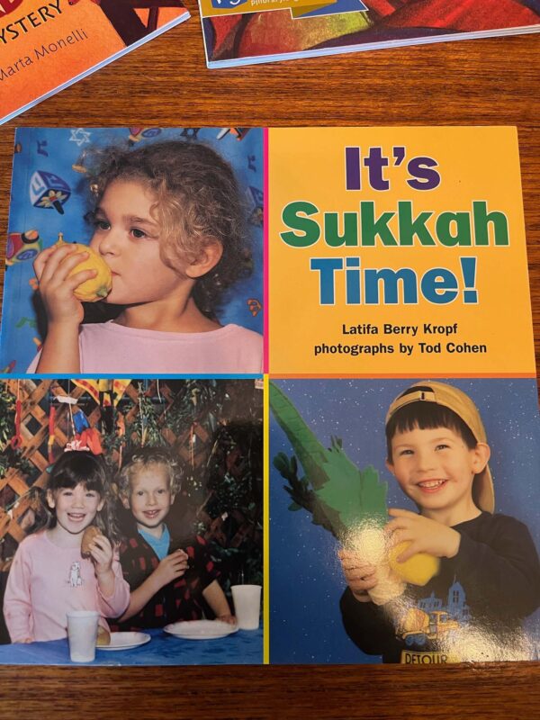 Lot of Books | SUKKOT - Image 2