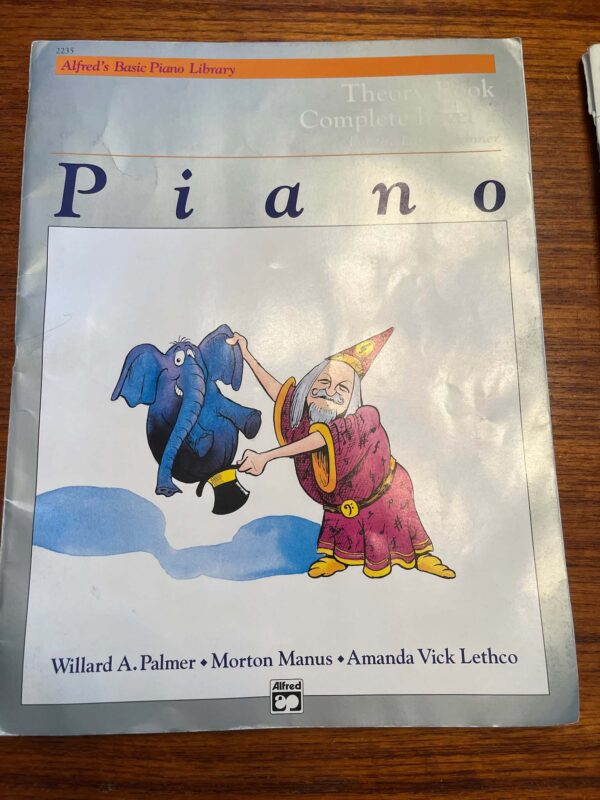 LOT of Books: BEGINNER PIANO AND GUITAR MUSIC AND LESSONS - Image 4