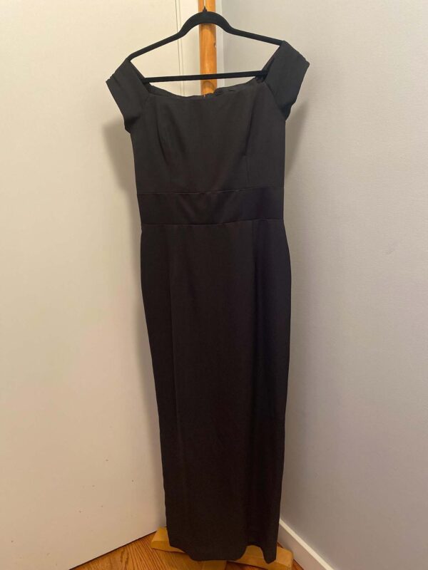 Jim Hjelm Occasions Black Floor Length Gown | Size 14