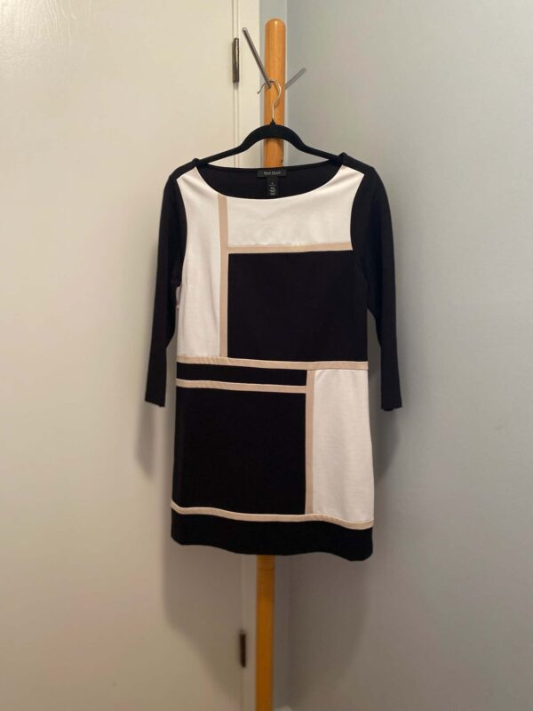 White House Black Market 3/4 Length Sleeve Shift Dress | Size M