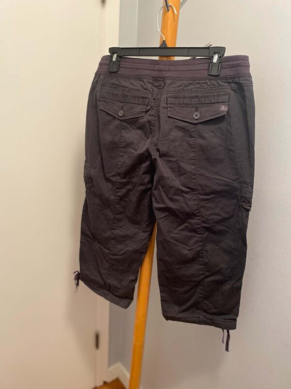 Charcoal Grey Stretch Capri Pants | Size 12 - Image 5