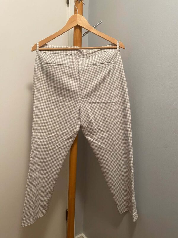 Liverpool Jeans Company Gray and White Check Stretch Pants - Image 3