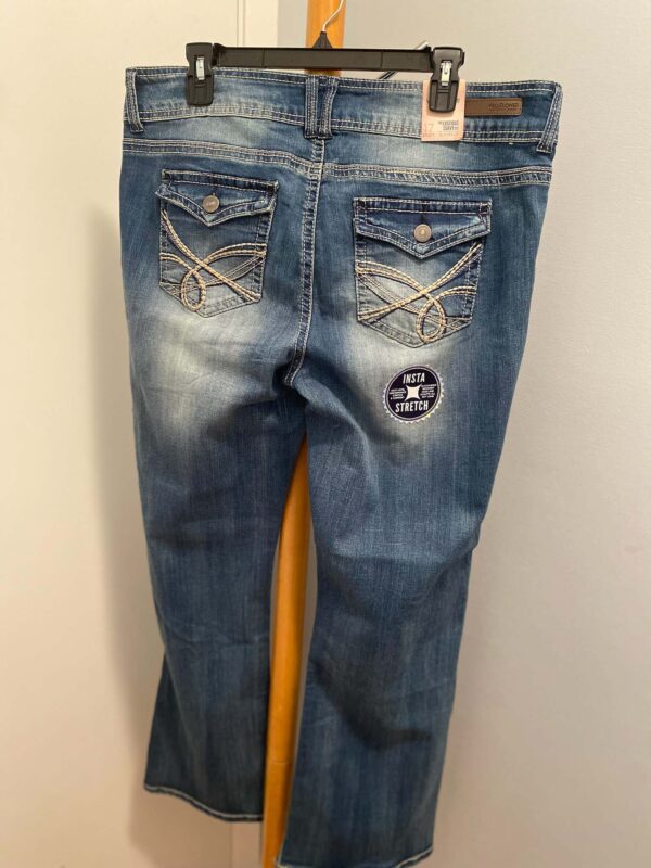 Wallflower Boot Cut Jeans Size 17 S - Image 3