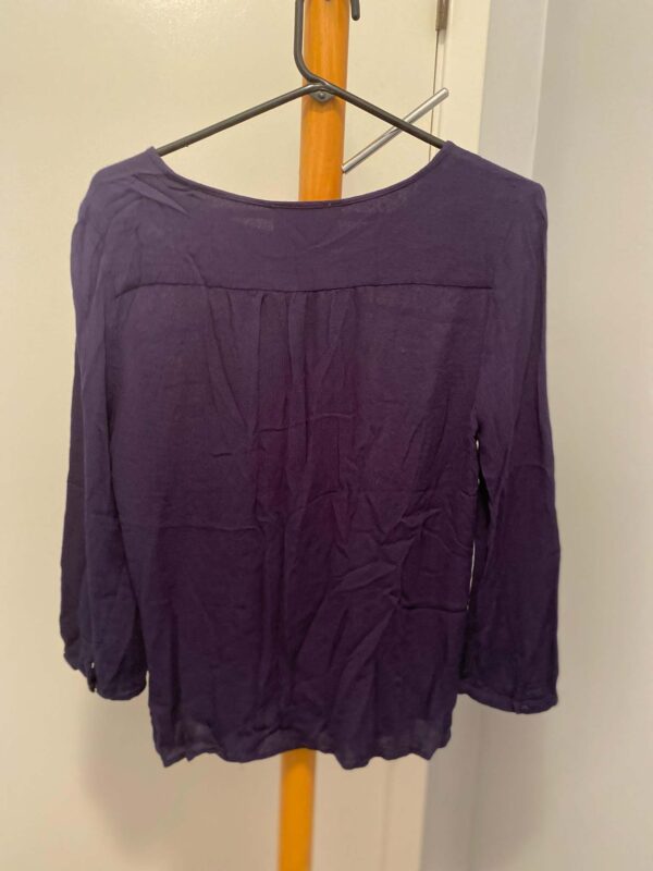 Lot of 2 3/4-Length Sleeve Tunic Style Tops - Image 4