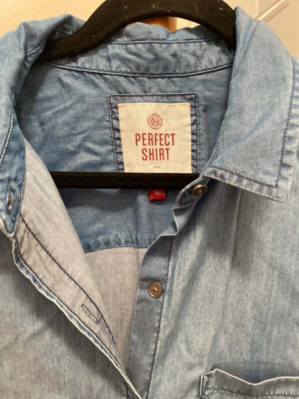 The Perfect Shirt Blue Denim Size XL - Image 2